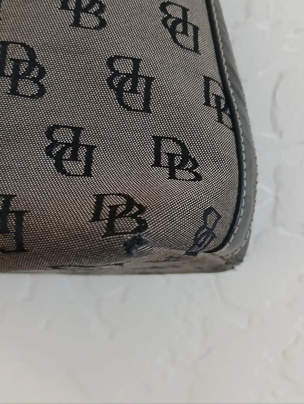 VINTAGE Y2K DOONEY & BOURKE Signature Monogram Canvas Leather Hobo Bag Preppy